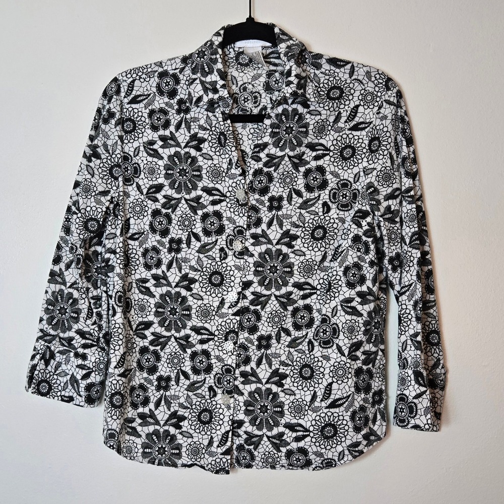 Drapers & Damons Womens 8 Petite Black White Floral Eyelet‎ Cotton Button Up